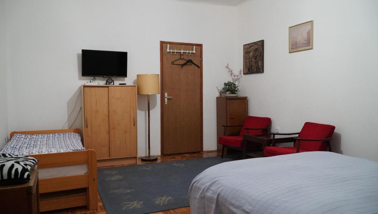 Apartments Nera Zagreb Luaran gambar